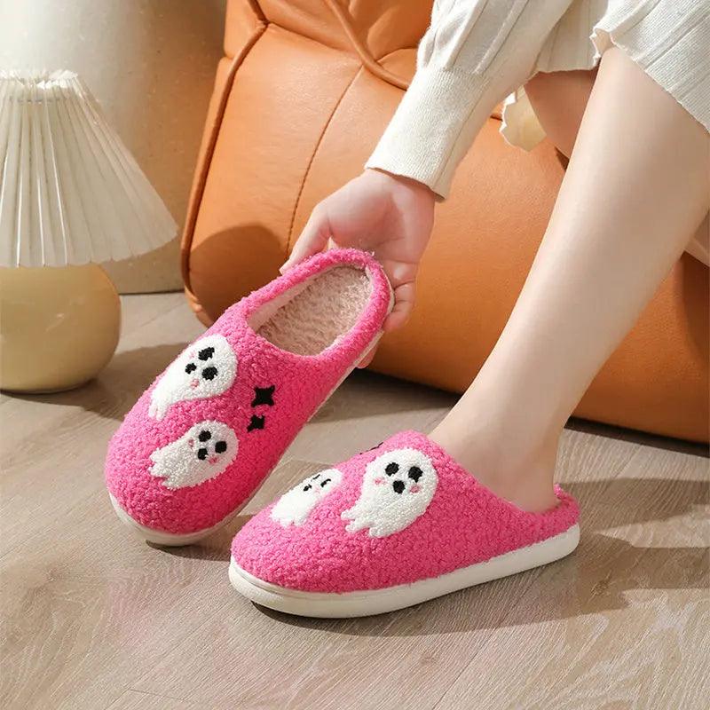 Chaussons en coton fantôme de dessin animé Halloween pour femmes, antidérapants, pour chambre, chaussons d'intérieur d'hiver - EX-STOCK Canada
