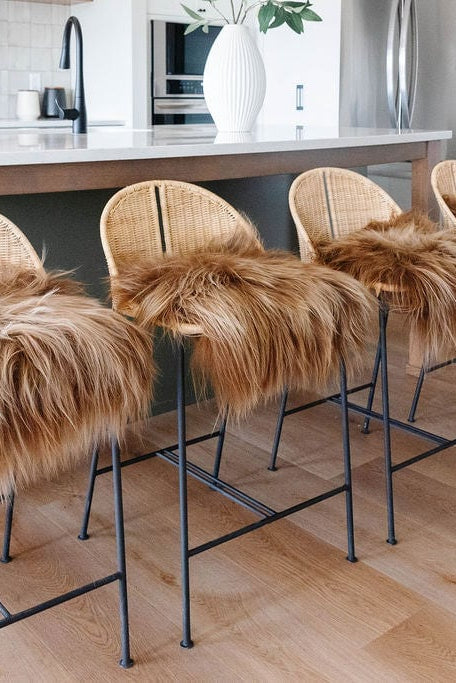 BROWN ICELANDIC SHEEPSKIN CHAIR PAD
