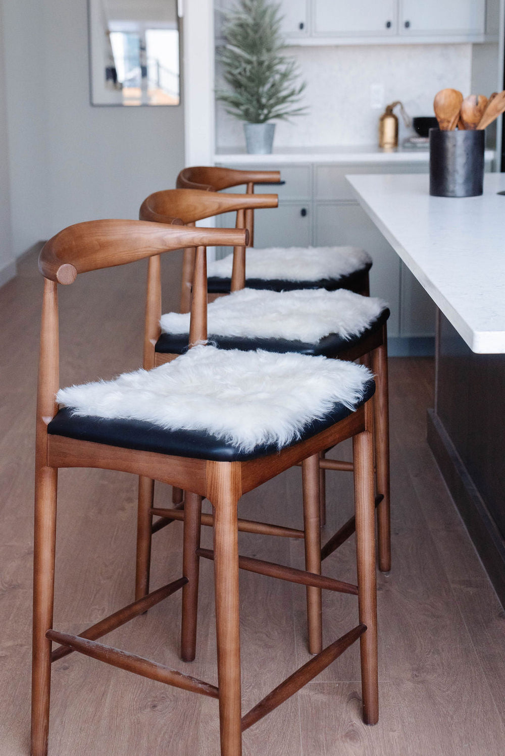Shorn White Icelandic Sheepskin Chair Pad