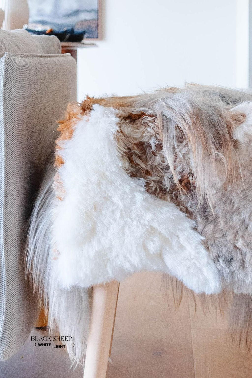 VANI - Sgabello in pelle di pecora Mélange, lana drittaEX-STOCK Canada