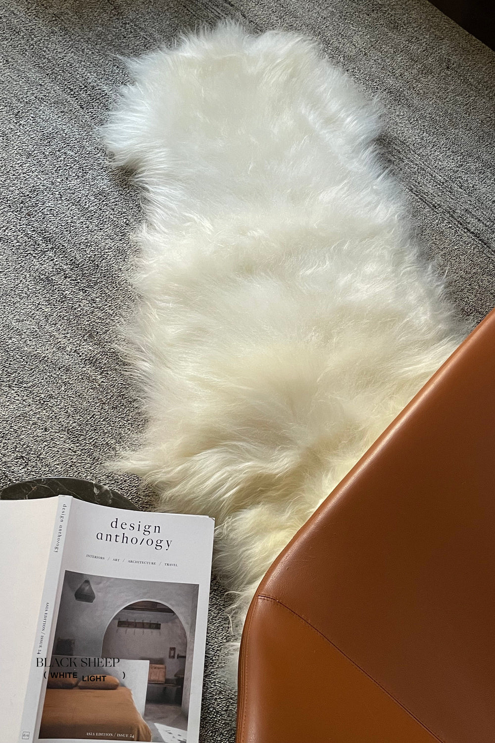 White Double Icelandic Sheepskin