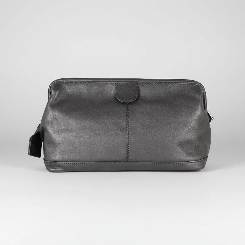 Borsa da toilette in pelle strutturata JBG International | EX-STOCK Canada