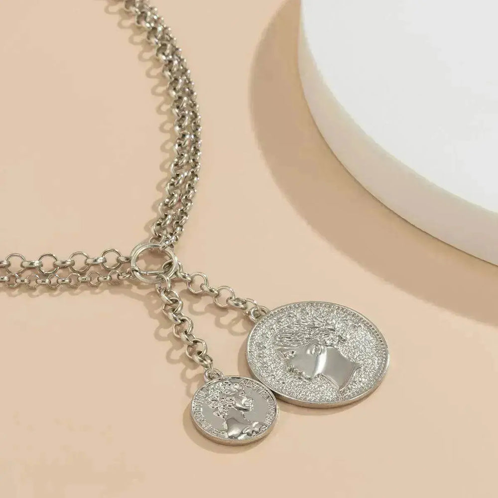 Collar de Retrato con Joya, Repujado y Borla para Mujer - EX-STOCK Canada