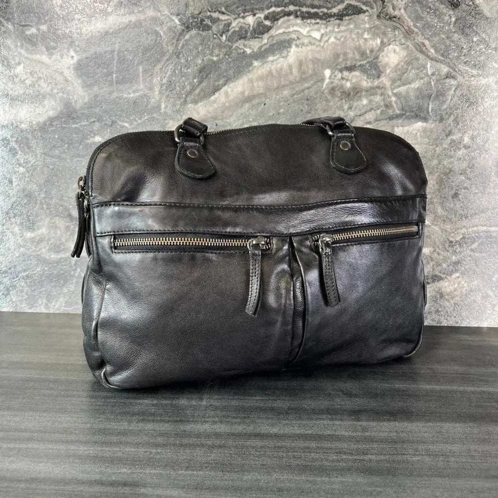 MET Lederhandtasche mit zwei Griffen und vorderen ReißverschlusstaschenEX-STOCK Canada