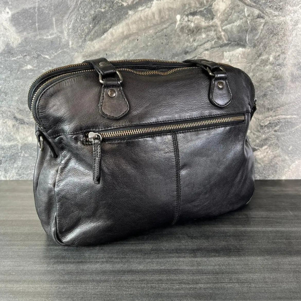 MET Lederhandtasche mit zwei Griffen und vorderen ReißverschlusstaschenEX-STOCK Canada