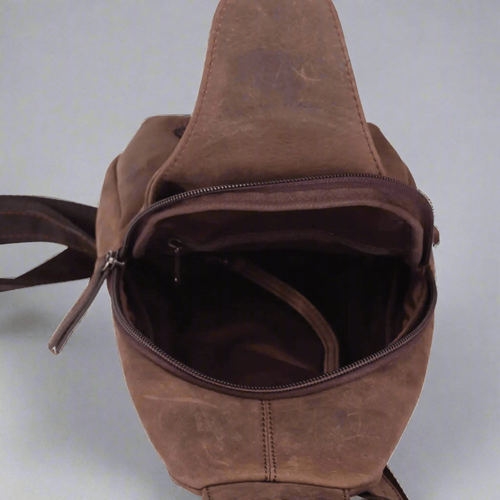 Sac à dos poitrine en cuir MET à épaules découvertesEX-STOCK Canada