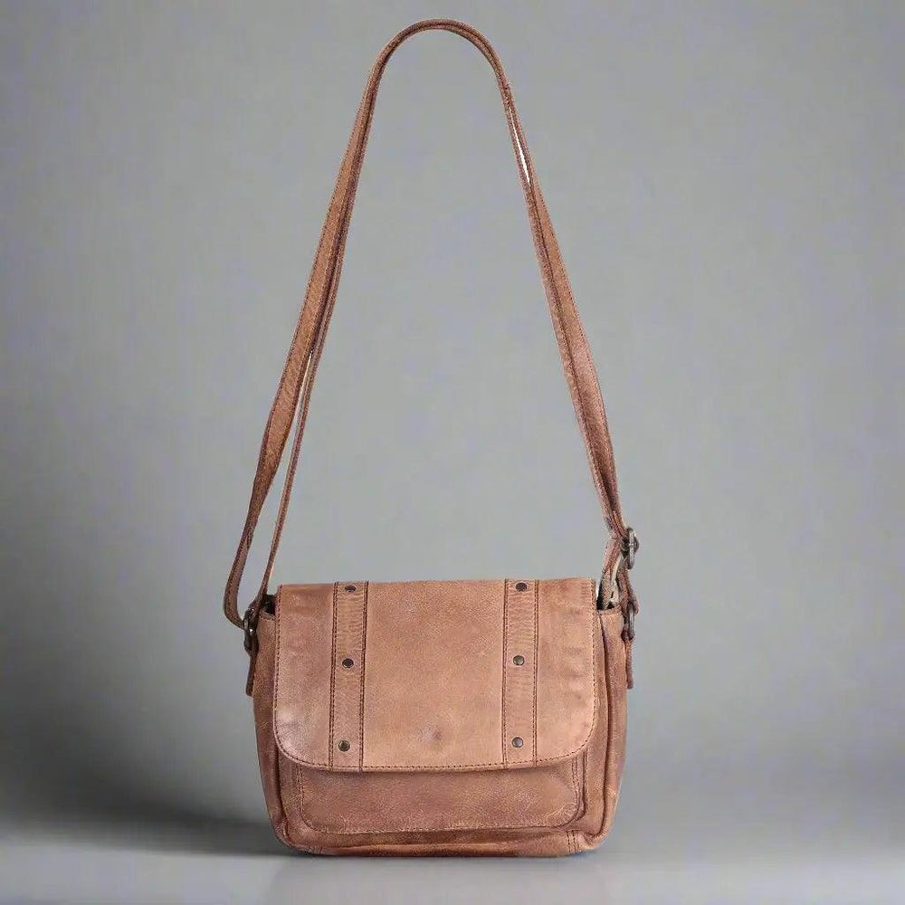 Sac bandoulière en cuir clouté METEX-STOCK Canada