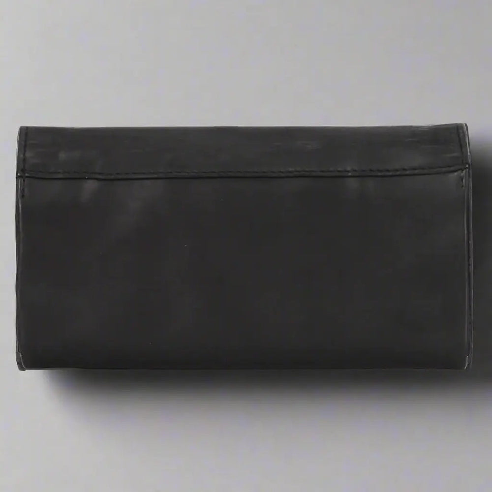 MET Women's Magnet Closure Trifold Leather Wallet EX-STOCK Canada