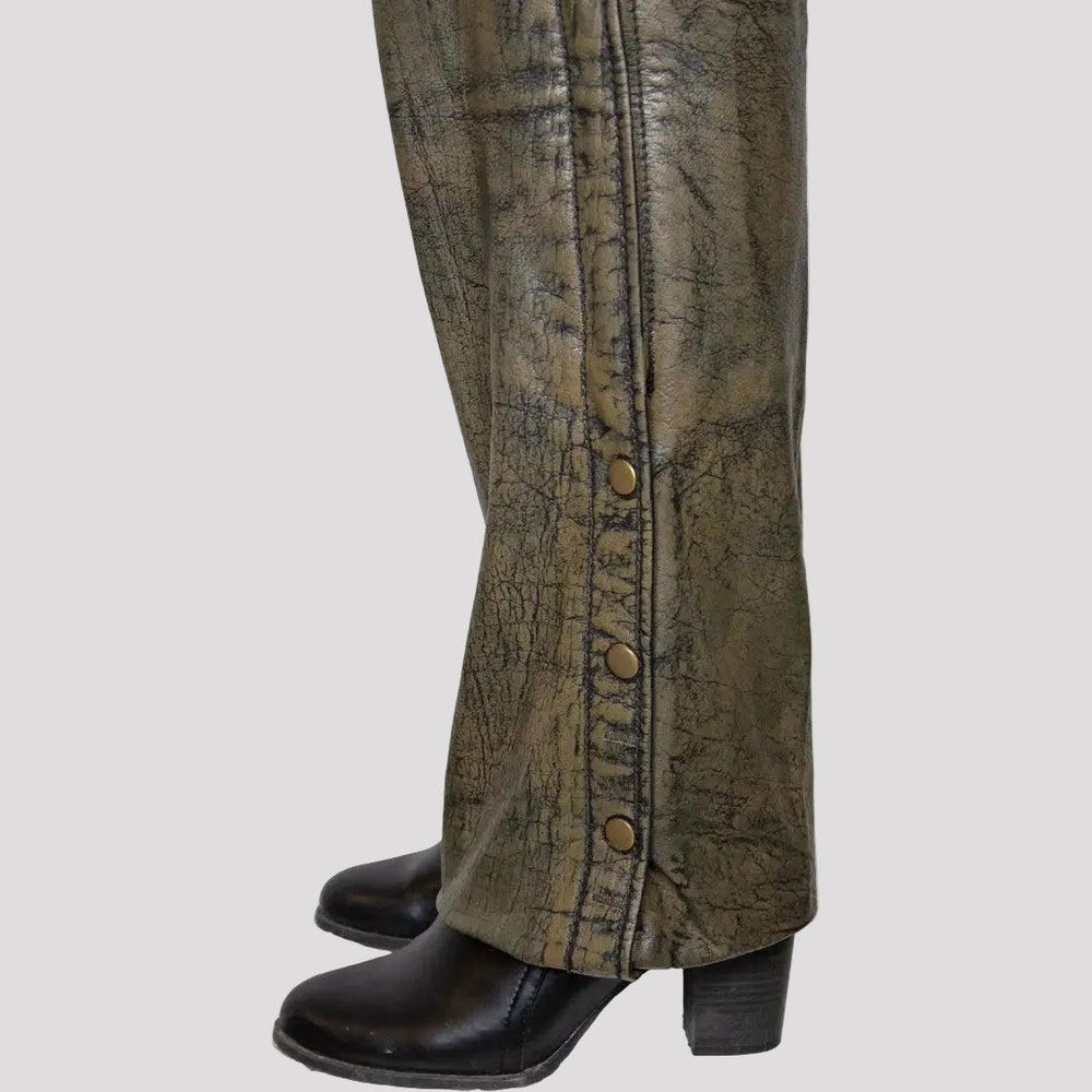 Chaps in pelle marrone consumata da donna Open Road