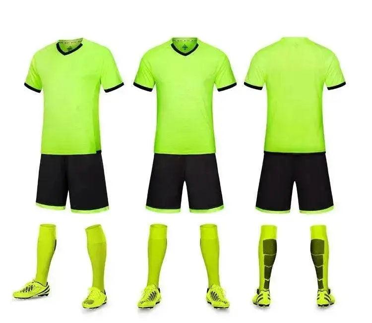 Tenues de football en plein air - EX-STOCK Canada