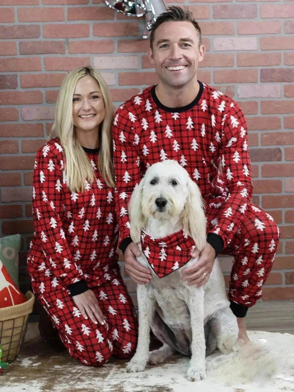 Ropa Familiar Padre-Hijo Paquete de Ropa de Navidad Pijamas Estilo Europeo y Americano Ropa de Casa - EX-STOCK Canada