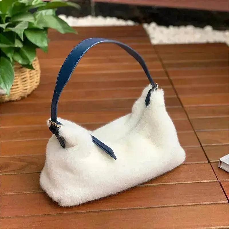 Bolso bandolera de un solo hombro de felpa mini para todo tipo de combinaciones - EX-STOCK Canada
