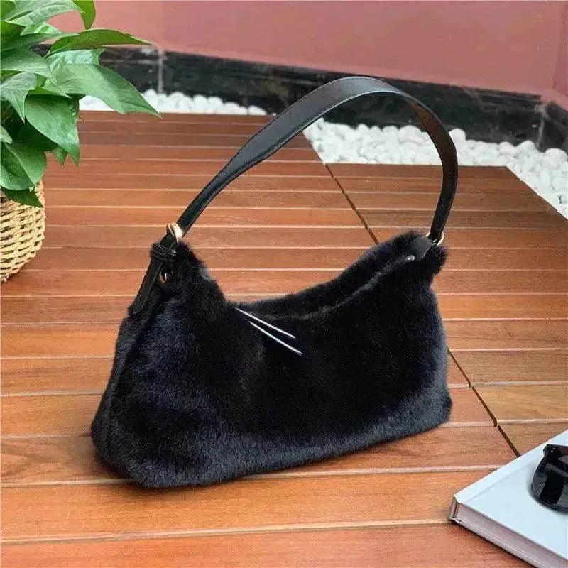 Bolso bandolera de un solo hombro de felpa mini para todo tipo de combinaciones - EX-STOCK Canada