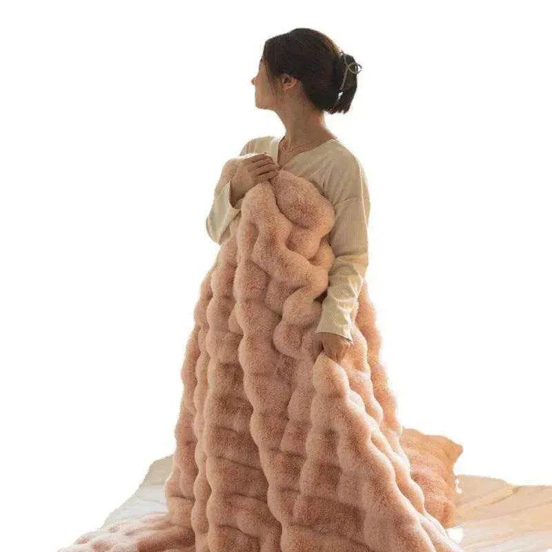 Polyester Carpet Rabbit Bubble Velvet Thickened Nap Quilt Blanket - EX-STOCK Canada