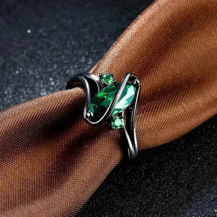 Popular Fashion Luxury Retro Purple Zircon CZ Color Crystal Ring Ladies Engagement Jewelry Stainless Steel Ring - EX-STOCK Canada