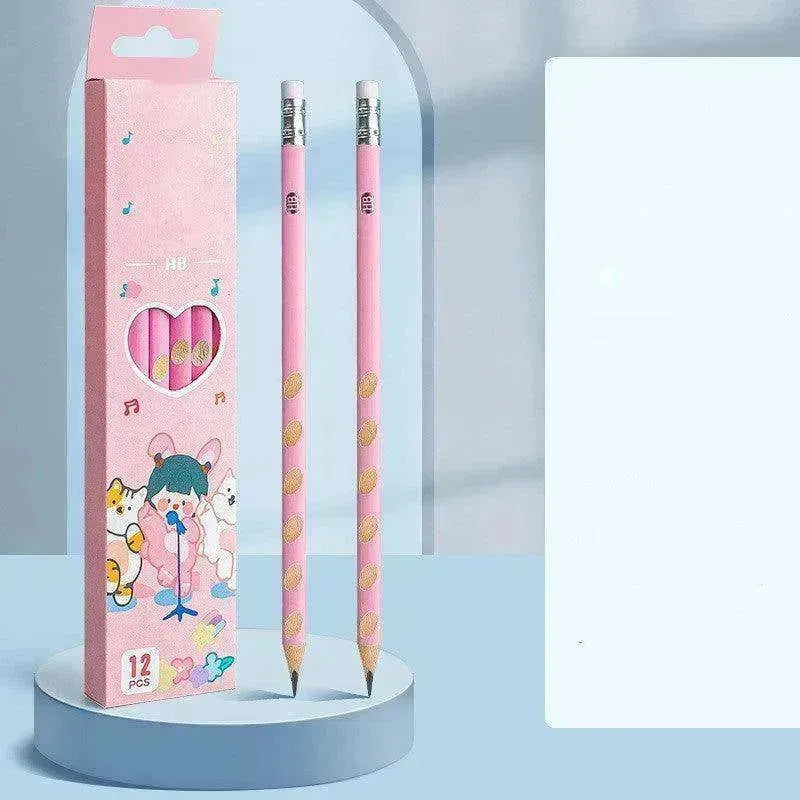 Les élèves de l'école primaire utilisent des crayons en forme de trou pour corriger leur prise EX-STOCK CANADA