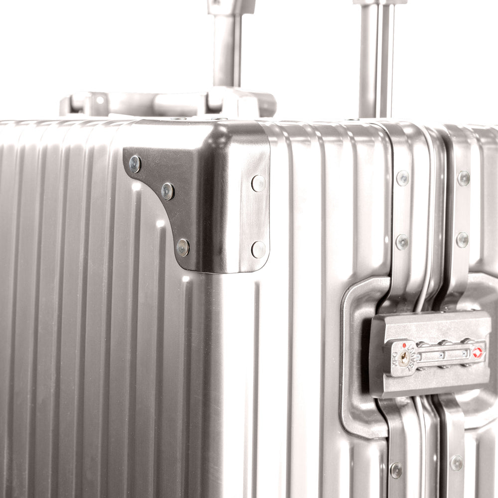 Elite / Aluminum 2-Piece Luggage Set EX-STOCK Canada