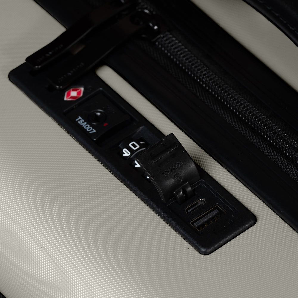 Onyx II / 3-Piece Luggage Set EX-STOCK Canada