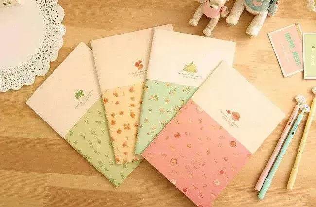 School supplies student prize small notebook portable notebook - EX-STOCK Canada