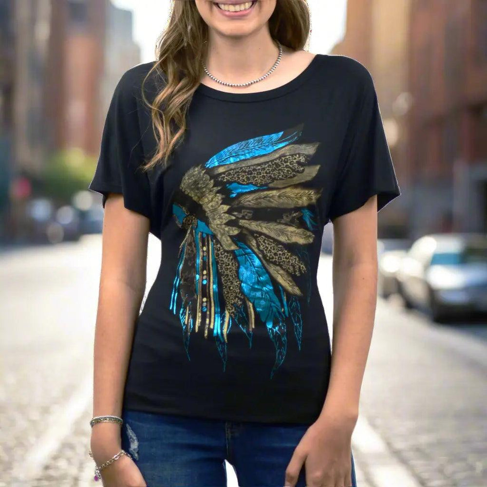 Camiseta de cuello redondo con diseño de tocado adornado con piedras brillantesEX-STOCK Canada