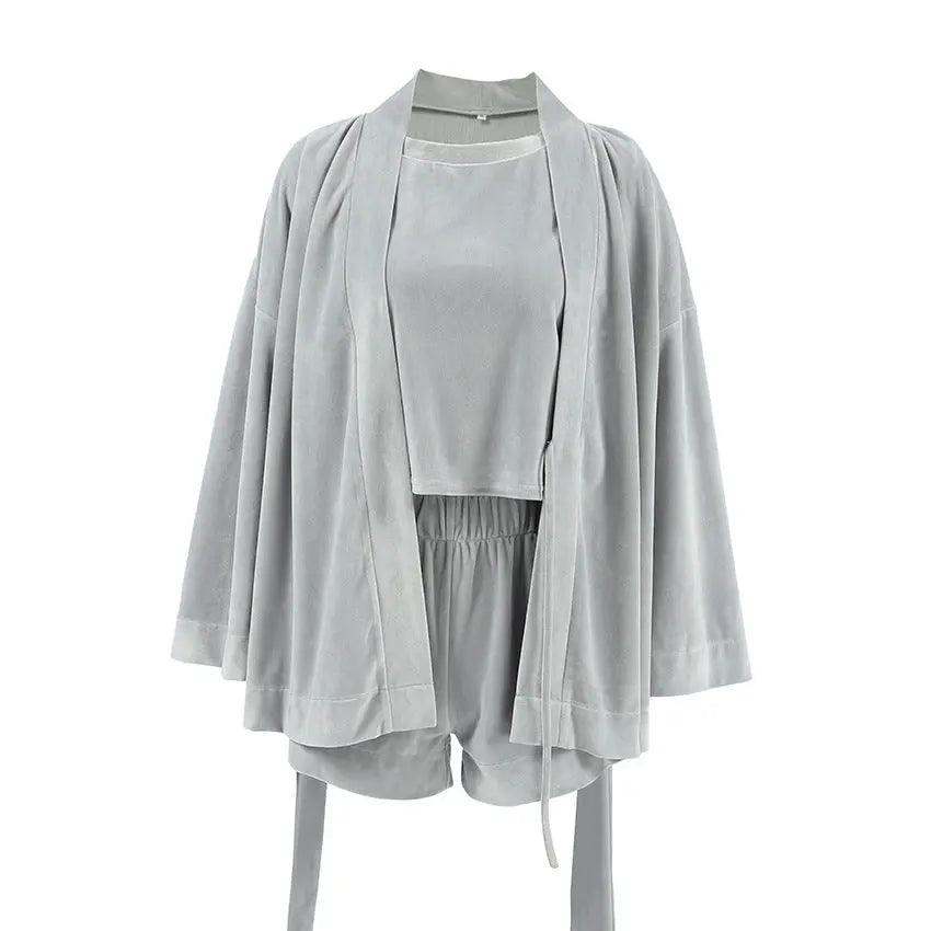 Conjunto de Pijama de Tres Piezas para Mujer: Camiseta de Manga Corta, Pantalones Cortos y Bata EX-STOCK Canada