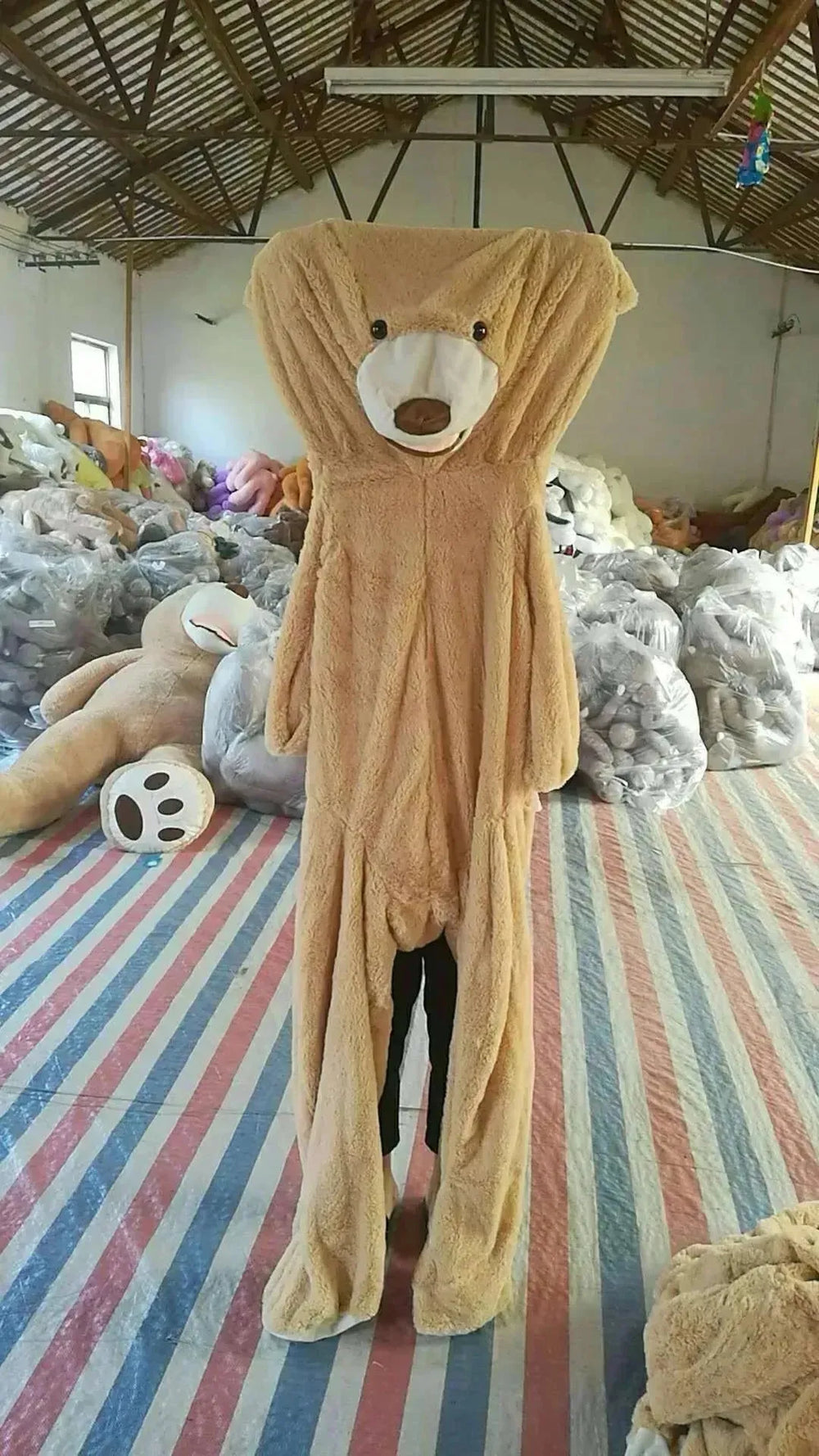 Juguete de Peluche de Oso Gigante con Cáscara de Piel Suave - EX-STOCK CANADA