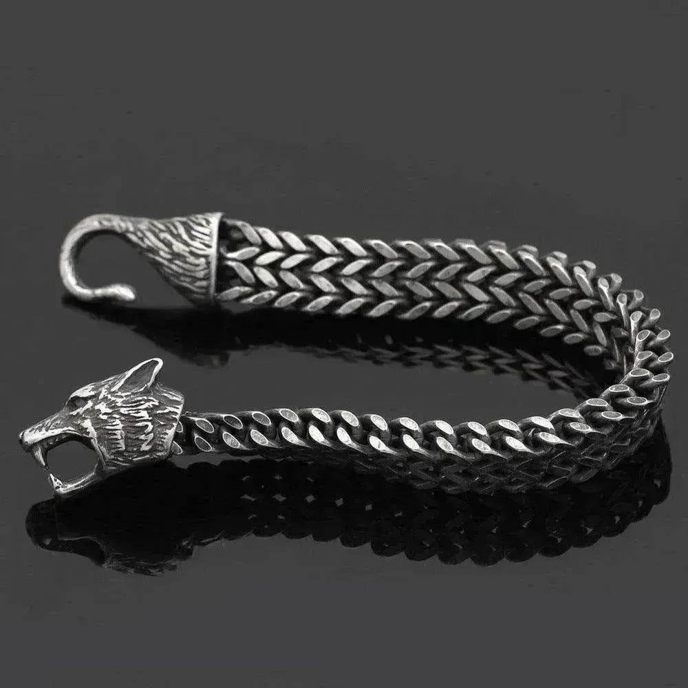 Stainless Wolf Head Chain Bracelet: Wholesale Fashion Gift - EX-STOCK Canada