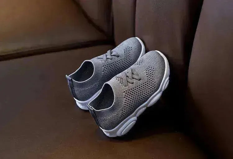 Chaussures pour enfants élégantes et antidérapantes - EX-STOCK CANADA
