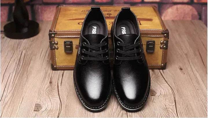 Los nuevos zapatos zapatos caen zapatos casuales de negocios para hombre zapatos para hombres zapatos zapatos redondos estilo británico para papá - EX-STOCK Canada