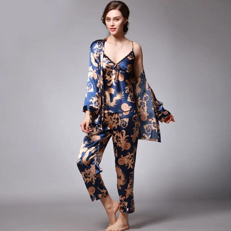 Pyjama en soie trois pièces pour femmes - EX-STOCK Canada