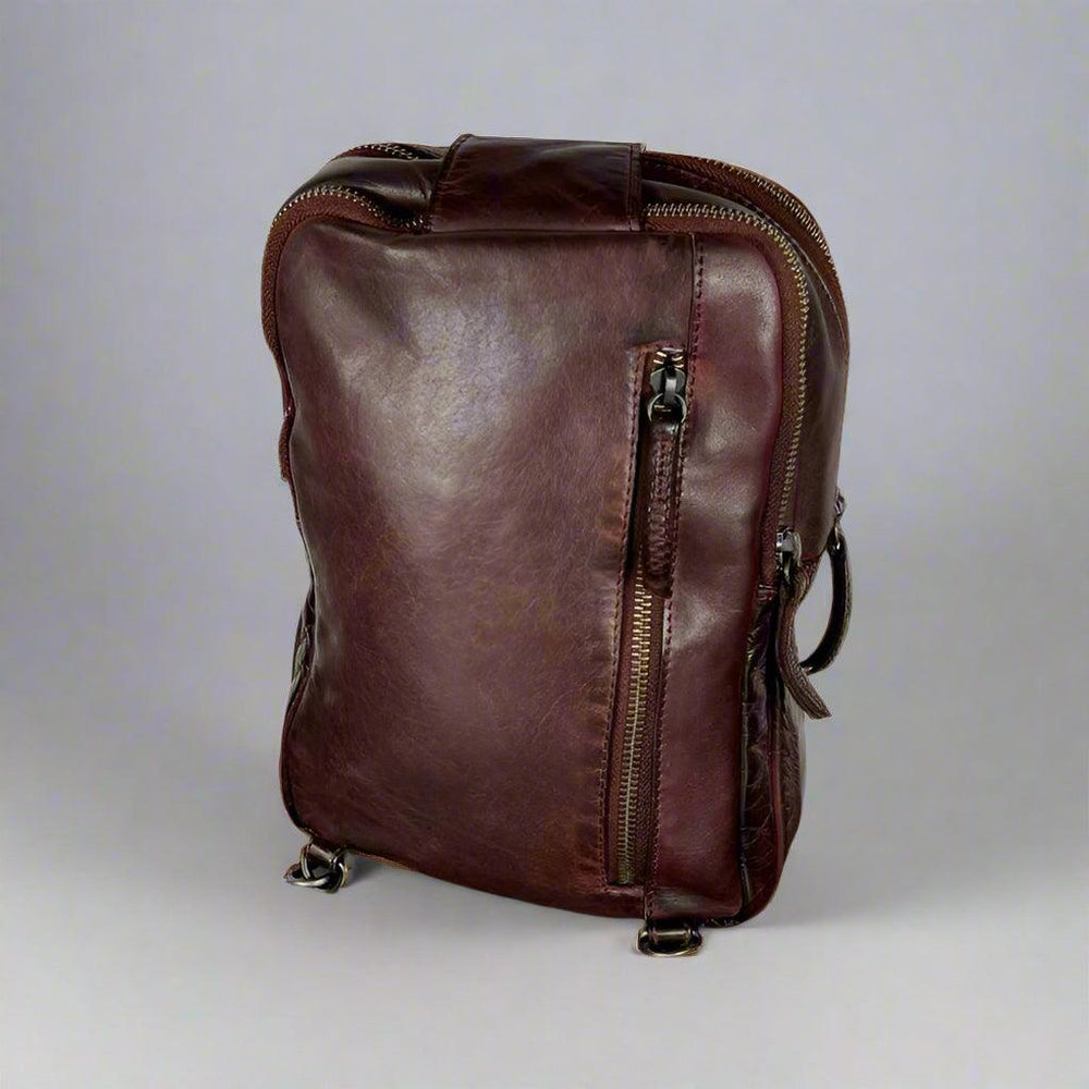 Sacoche avant en cuir MET et sac à dosEX-STOCK Canada