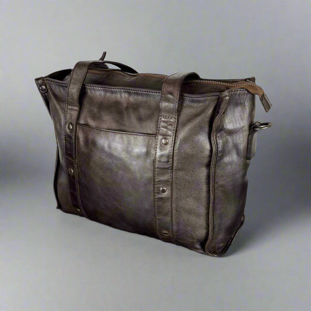 Sac à main en cuir clouté MET avec double poignéeEX-STOCK Canada