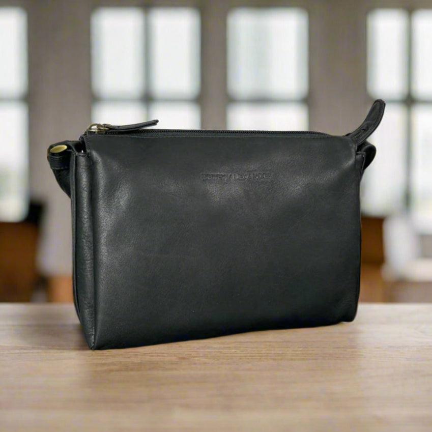 Borsa a tracolla in pelle con zip superiore Derek AlexanderEX-STOCK Canada