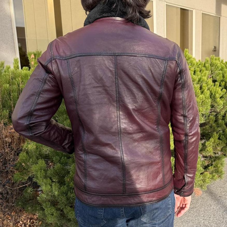 Veste pour hommes en cuir de mouton avec col en fourrure amovibleEX-STOCK Canada