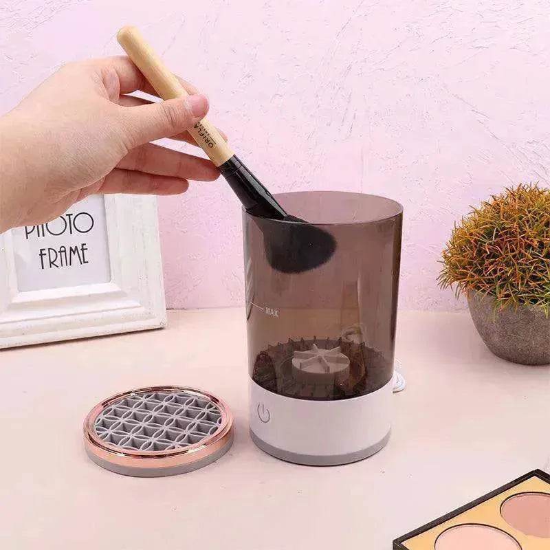 Women's Eye Shadow Brush Cleaning Tool Portable Electric Makeup Brush Cleaner Machine - EX-STOCK Canada