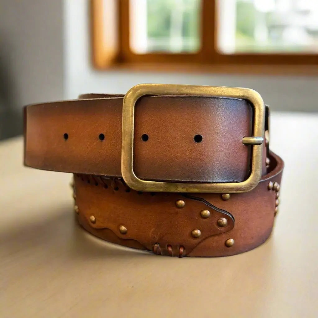 Women's Full-Grain Leather Belt with Studs EX-STOCK Canada