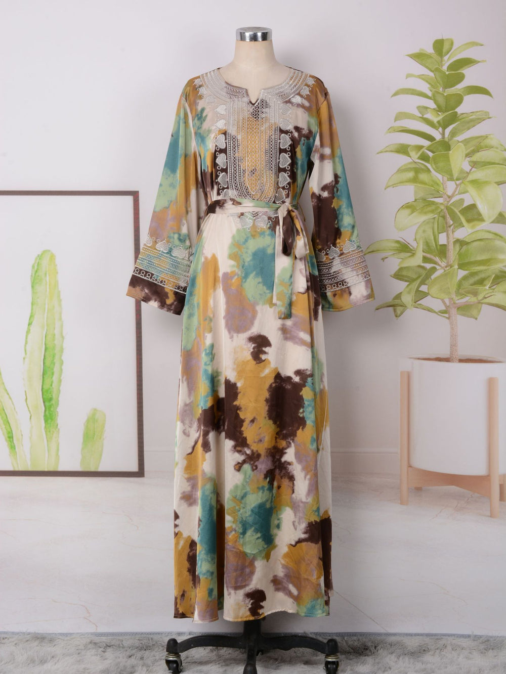 Robe musulmane ample imprimée et brodée pour femmes - EX-STOCK Canada