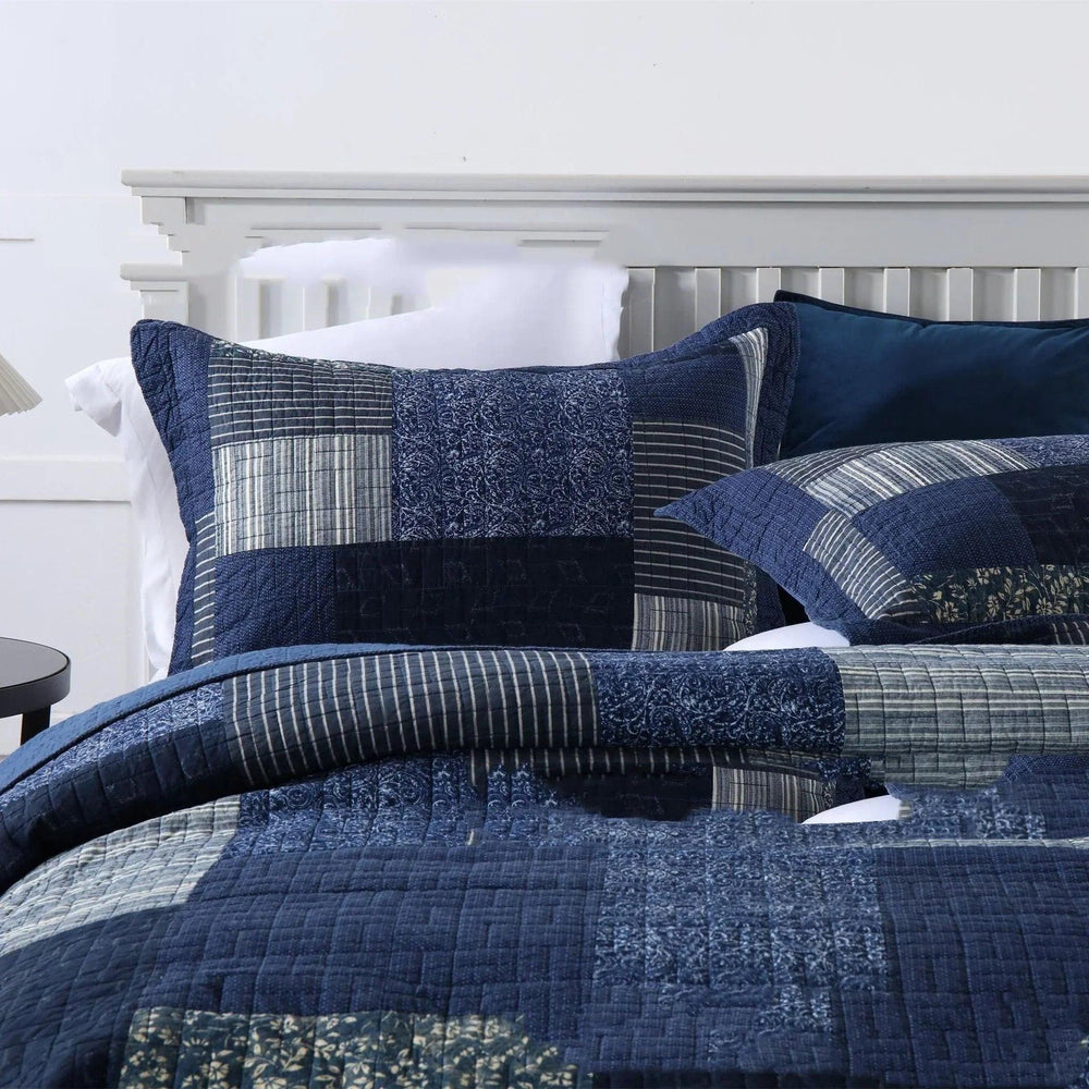 Set Trapunta Estiva in Cotone per Condizionatore d'Aria, Coperta e Lenzuolo, Set di Tre PezziEX-STOCK Canada