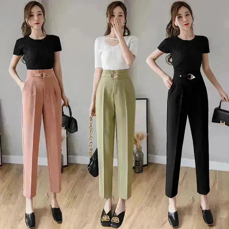 Pantalon féminin à taille haute et petit pantalon