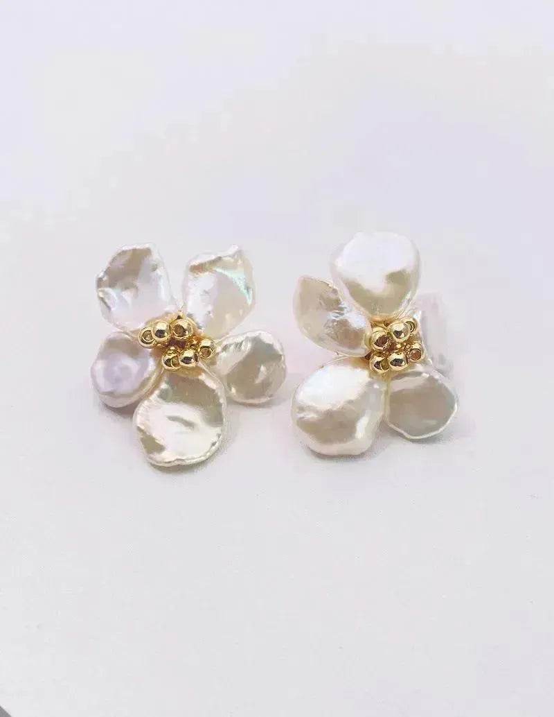 Baroque Pearl Earrings Female European And American Temperament Personality Flower Stud Earrings - EX-STOCK Canada