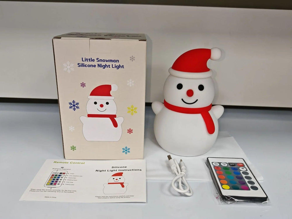 Lampada in silicone a forma di uomo di ghiaccio di Natale con telecomando e luce d'atmosferaEX-STOCK Canada