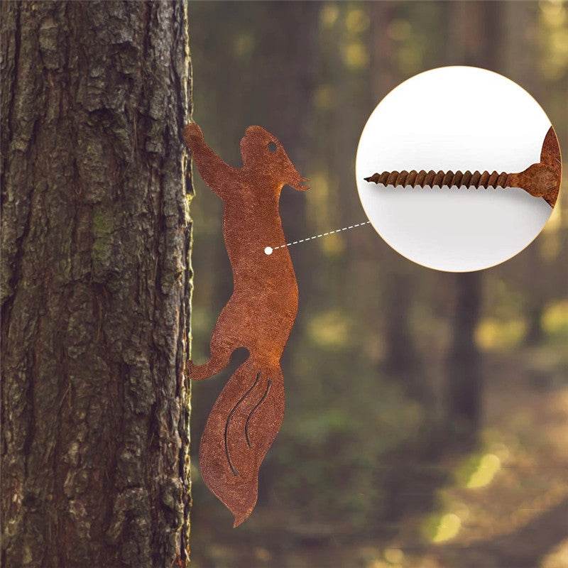 Household Rusty Squirrel Silhouette Screw Insert wood craft - EX-STOCK Canada