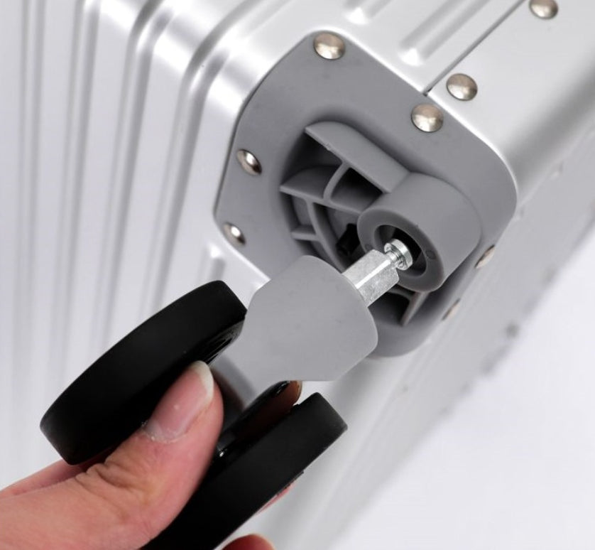 Trolley Suitcase For Men And Women | EX-STOCK Canada