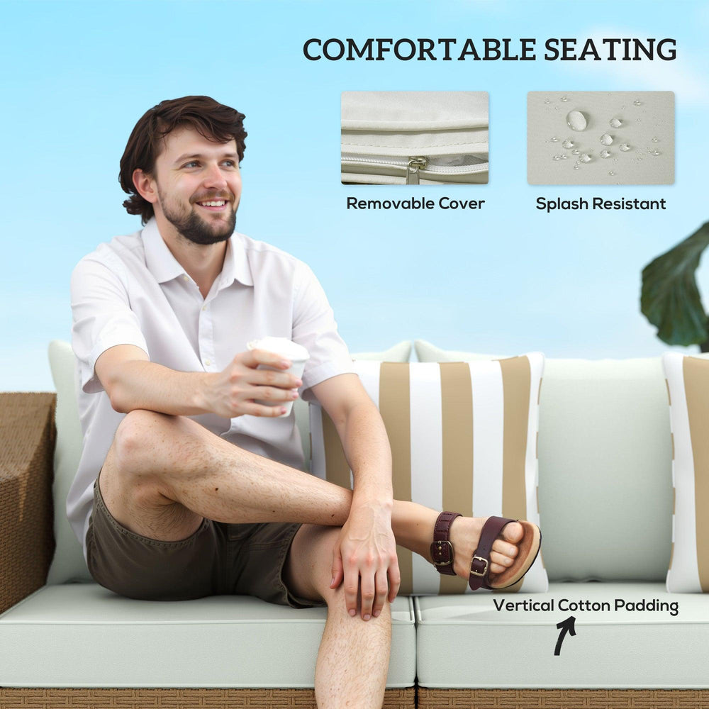 Rattan- und Korbmöbel 3-Sitzer-Patio-Sofa mit Kissen, 2 Wurfkissen, Outdoor-Möbel Rattan-Sofa, HellgrauEX-STOCK Canada