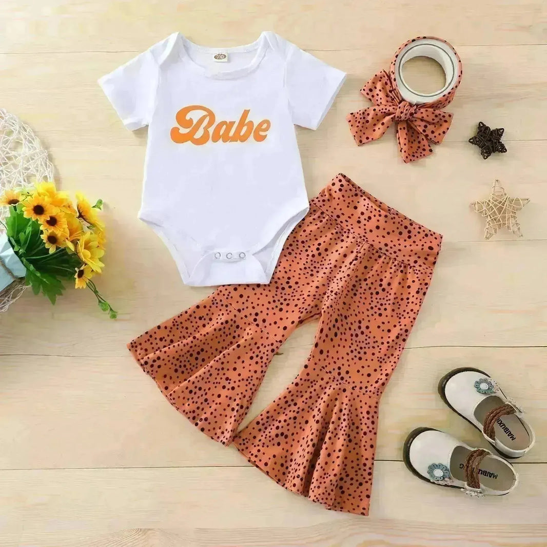 Neonato bambino a maniche corte per corridoio pannocella pantaloni svasati outfit due pezzi per bambine con bowtie