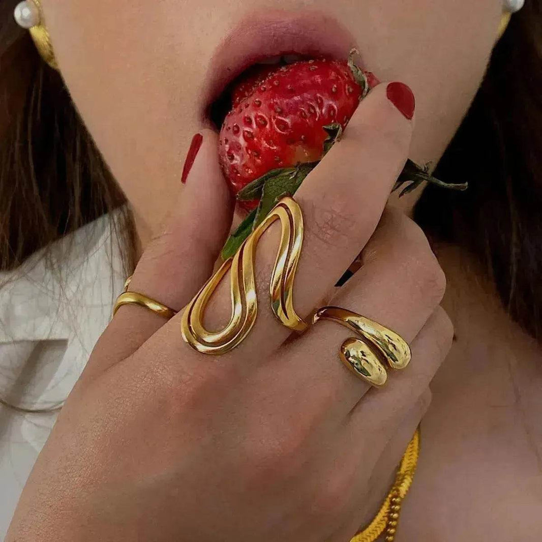 Design Sense Minority Simple 18K Gold Stainless Steel Double Layer Snake Shape Ring for Women - EX-STOCK Canada