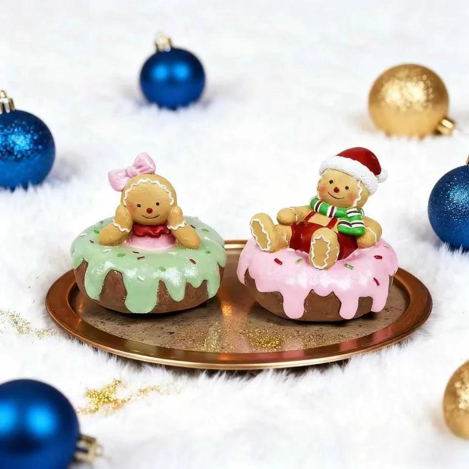 Décorations de Noël en résine dessinées à la main : Bonhomme en pain d'épiceEX-STOCK Canada