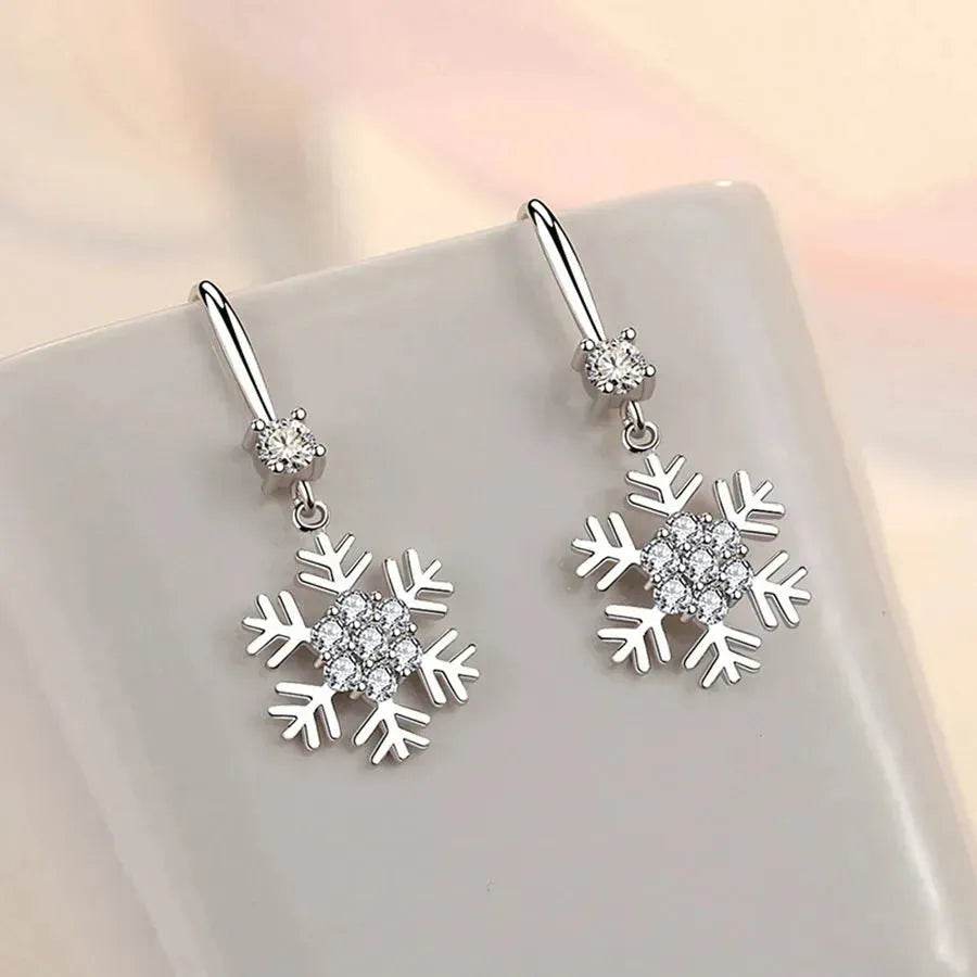 Temperament Snowflake Earrings With Rhinestones Fashion Personalized Christmas Earrings For Women Jewelry - EX-STOCK Canada