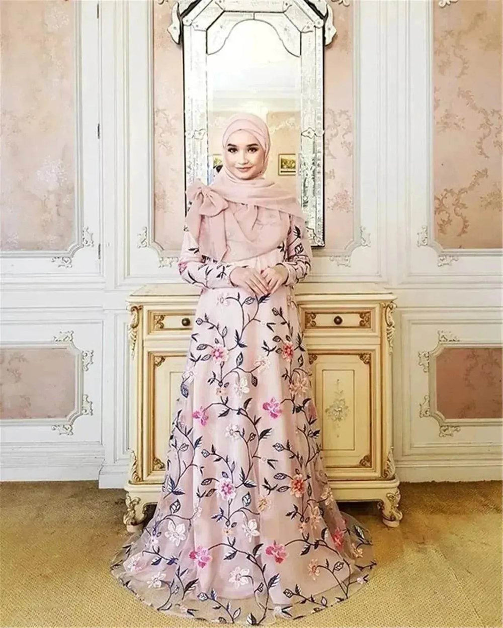 Embroidered Mesh Middle East Turkey Dress - EX-STOCK Canada