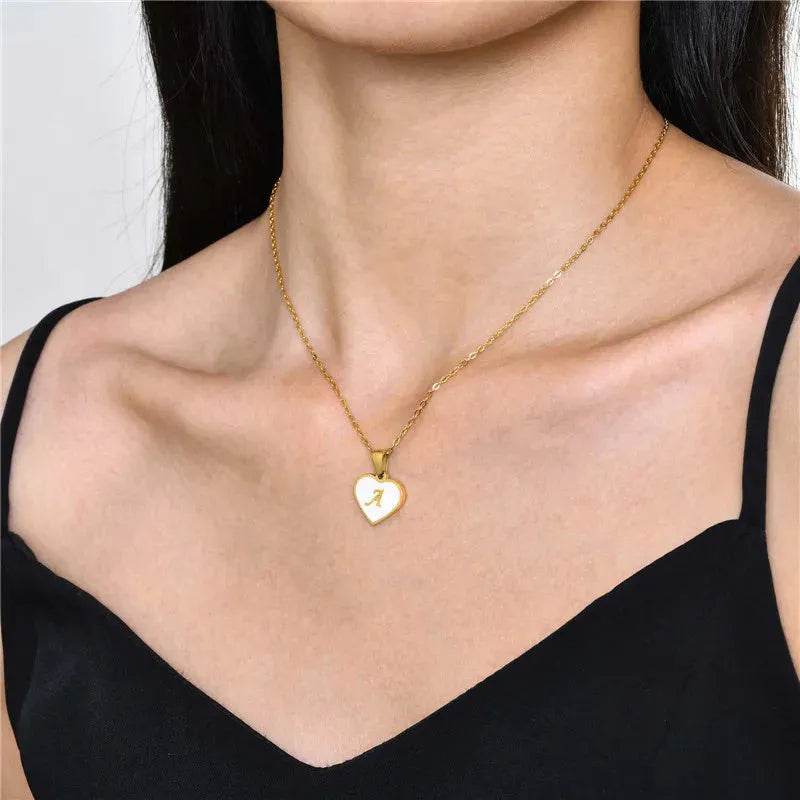 26 Letter Heart-shaped Necklace White Shell Love Clavicle Chain Fashion Personalized Necklace For Women Jewelry Valentine's Day - EX-STOCK Canada